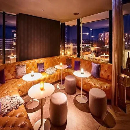 Jaz In The 4* Stuttgart