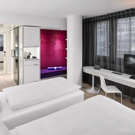 Jaz In The Hotell 4*